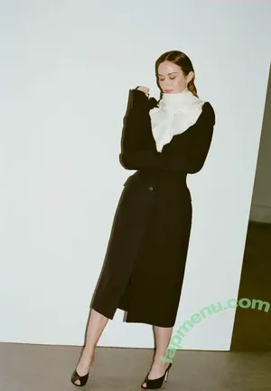 Emily Blunt / _emily_blunt_ nude photo #0864