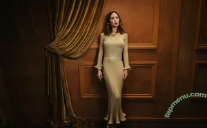 Emily Blunt / _emily_blunt_ / twogirlsoneblunt nude photo #0889