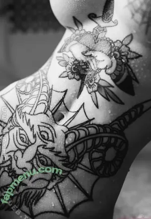 Emily Boring / embodoe nude photo #0038