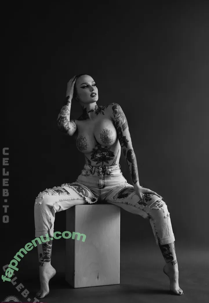 Emily Boring nude photo #0016 (embodoe)