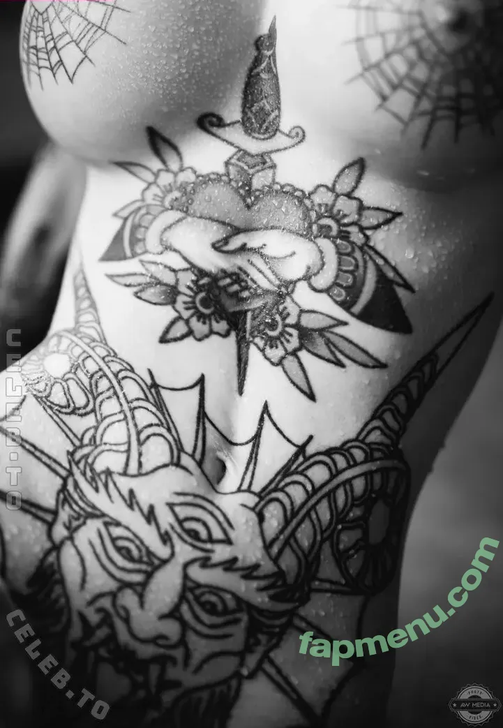 Emily Boring nude photo #0034 (embodoe)