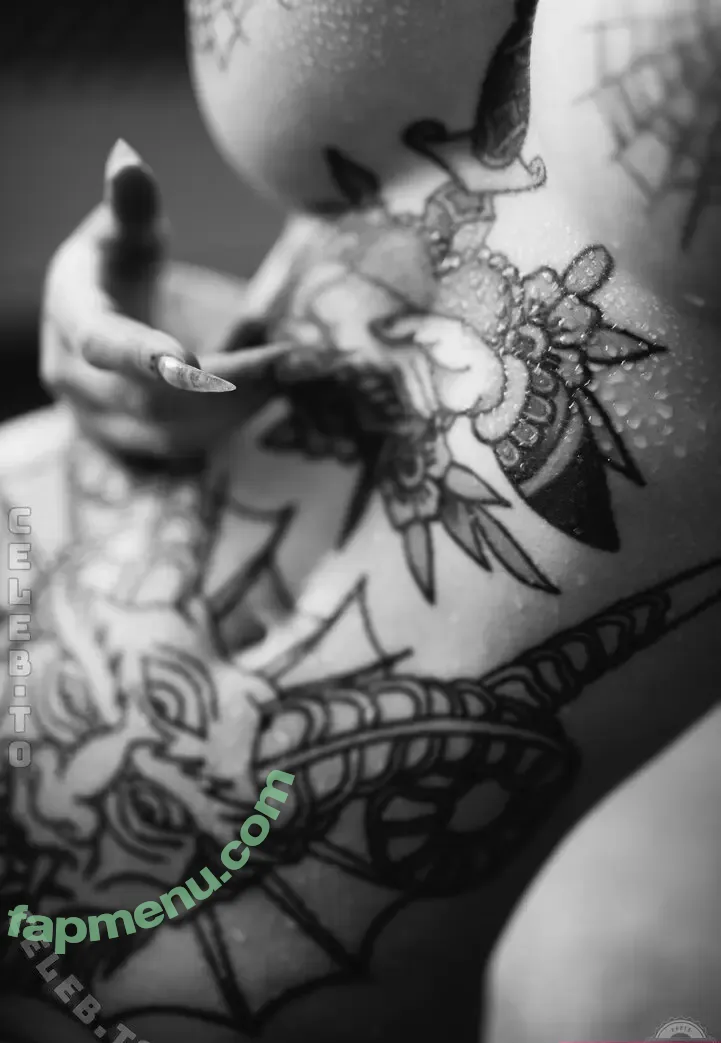 Emily Boring nude photo #0035 (embodoe)