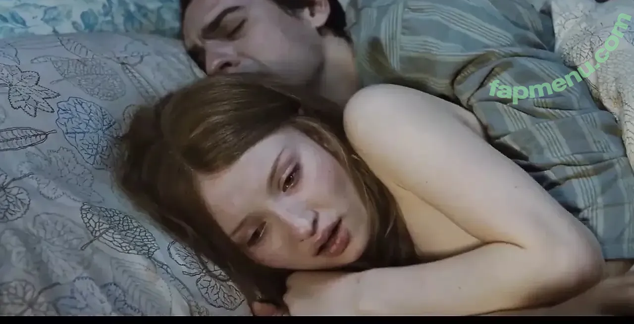 Emily Browning nude photo #0227 (emilyjanebrowning)