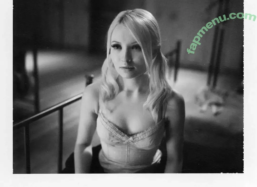 Emily Browning nude photo #0230 (emilyjanebrowning)