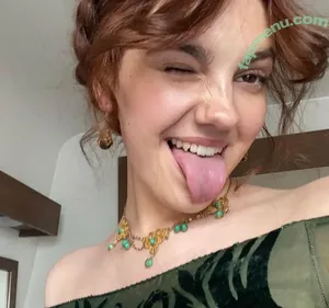 Emily Carey / emily_carey / theemilycarey nude photo #0065