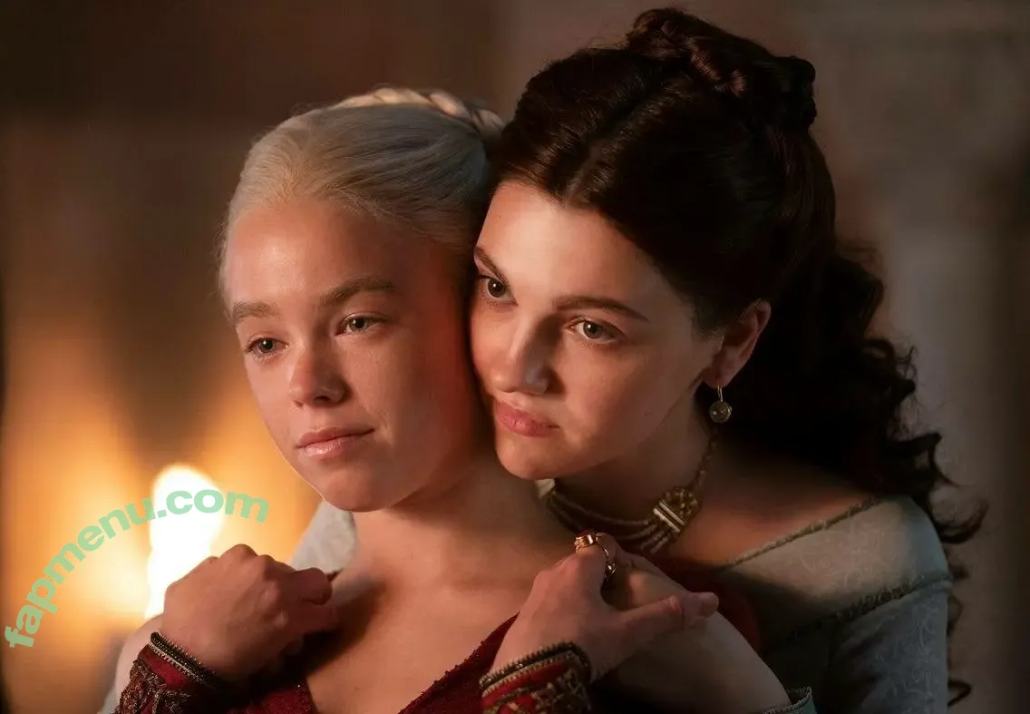 Emily Carey nude photo #0077 (emily_carey / theemilycarey)