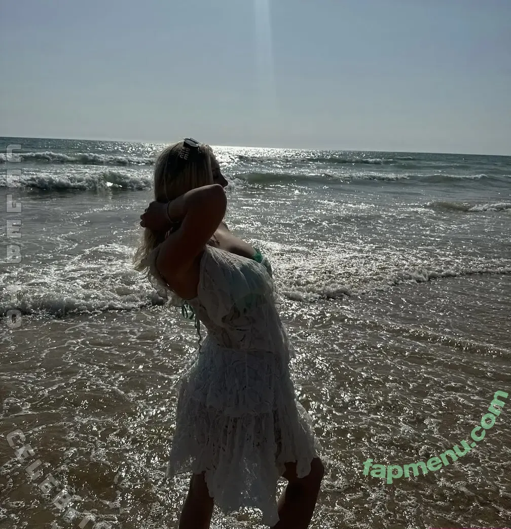 Emily Claire nude photo #0041 (emilyclairexy)