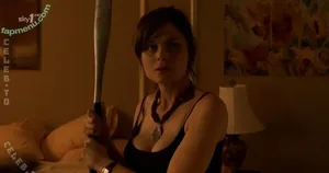 Emily Deschanel / emilydeschanel nude photo #0072