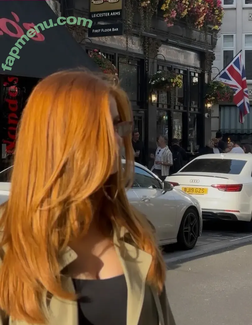 Emily Deyt-Aysage nude photo #0080 (emilydeytaysage / emjayplays)