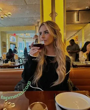 Emily Elizab3th / emmilyelizabethh / tabycat.xx nude photo #0382