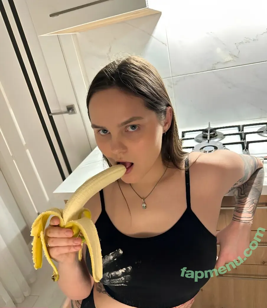 emily_foster nude photo #0030 (emily.a.foster)