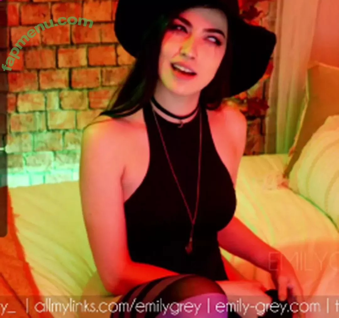 Emily Grey nude photo #0143 (Emilygrey_ / emilygreyunderway)