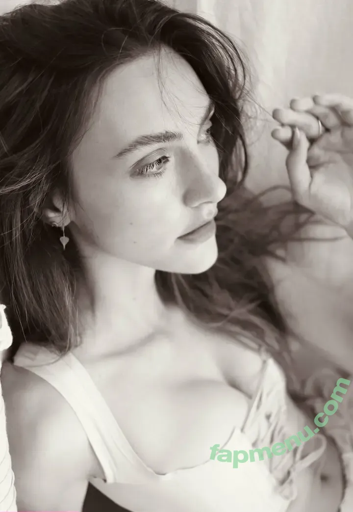 Emily Hall nude photo #0056 (emilyhallfree / heyemilyhall)