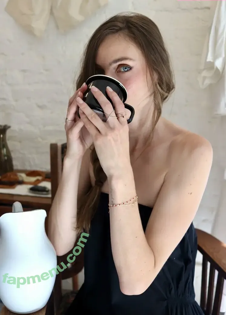 Emily Hall nude photo #0059 (emilyhallfree / heyemilyhall)