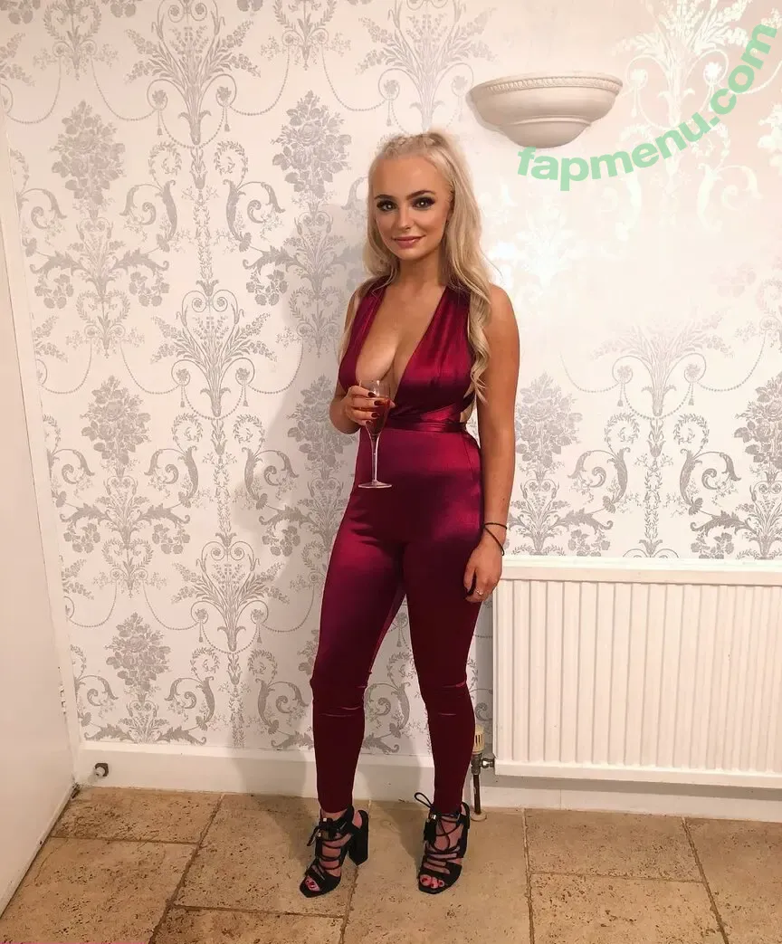 Emily Hewertson nude photo #0023 (emilyhewertson)