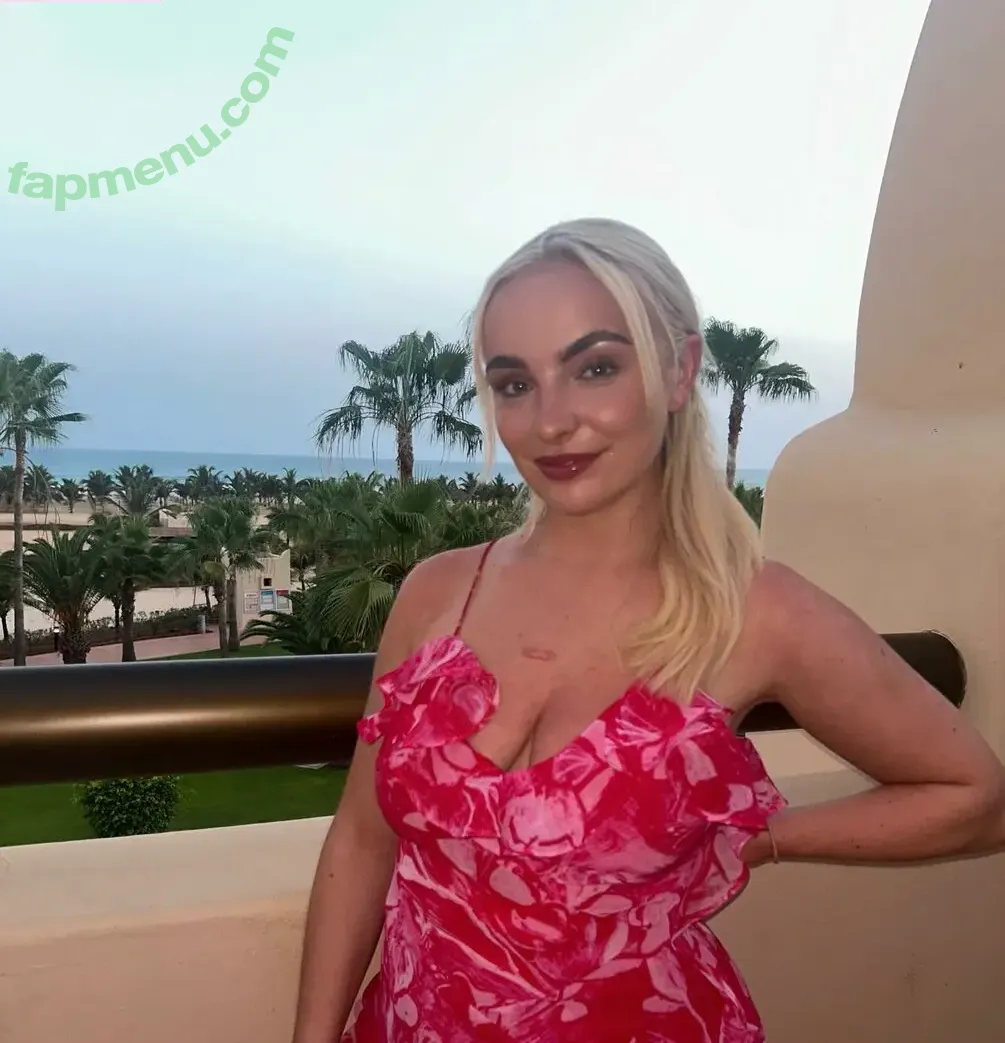 Emily Hewertson nude photo #0032 (emilyhewertson)