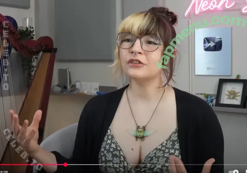 Emily Hopkins nude photo #0025 (emilyharpist)