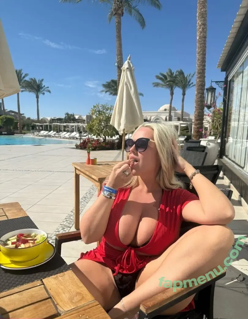 emily_james nude photo #0001 (emily_james)