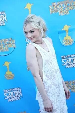 Emily Kinney / emmykinney nude photo #0118