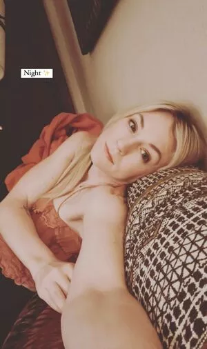 Emily Kinney / emmykinney nude photo #0180