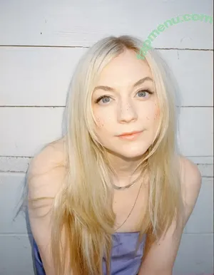 Emily Kinney / emmykinney nude photo #0221