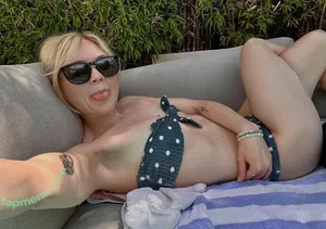 Emily Kinney / emmykinney nude photo #0229