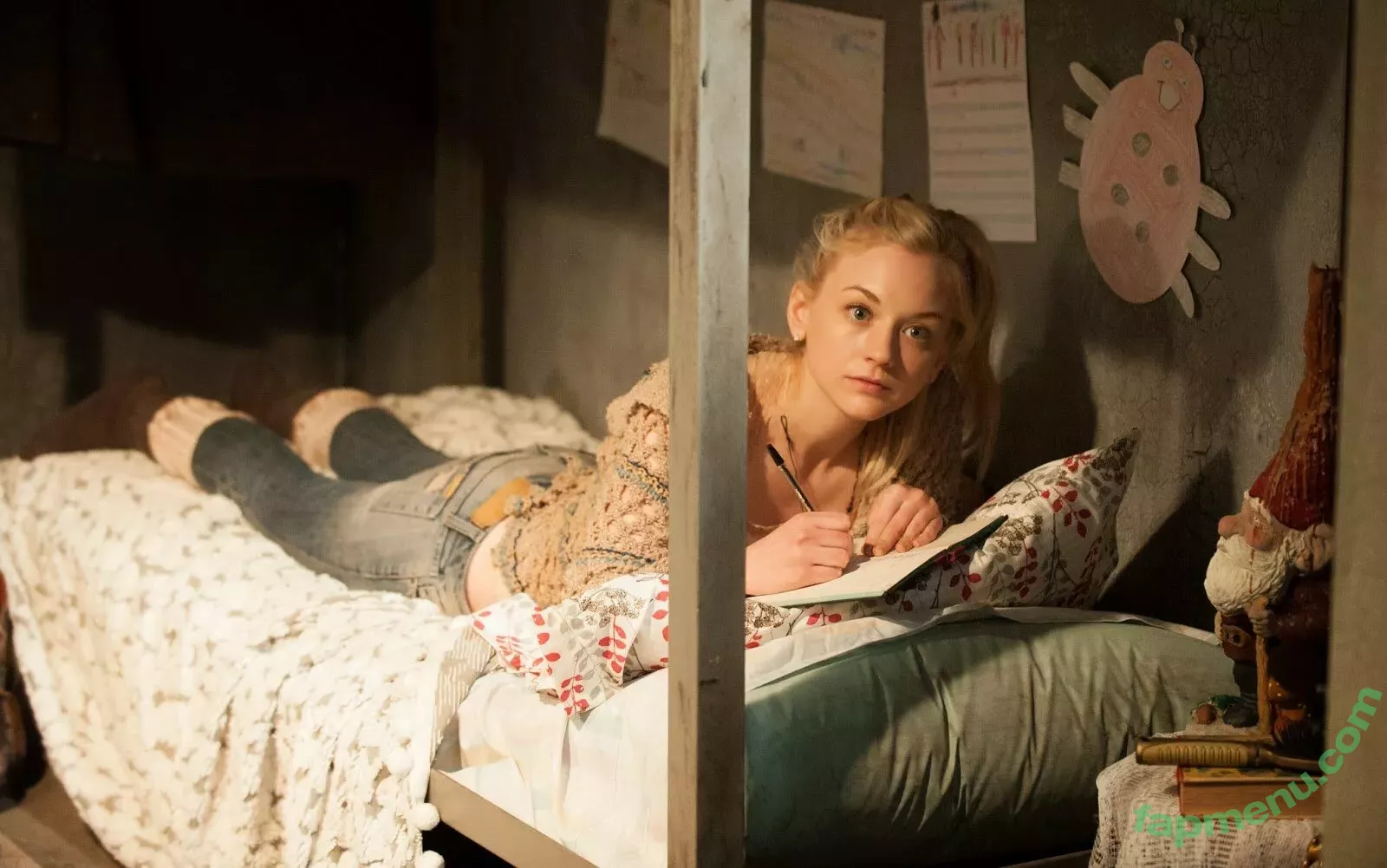 Emily Kinney nude photo #0011 (emmykinney)