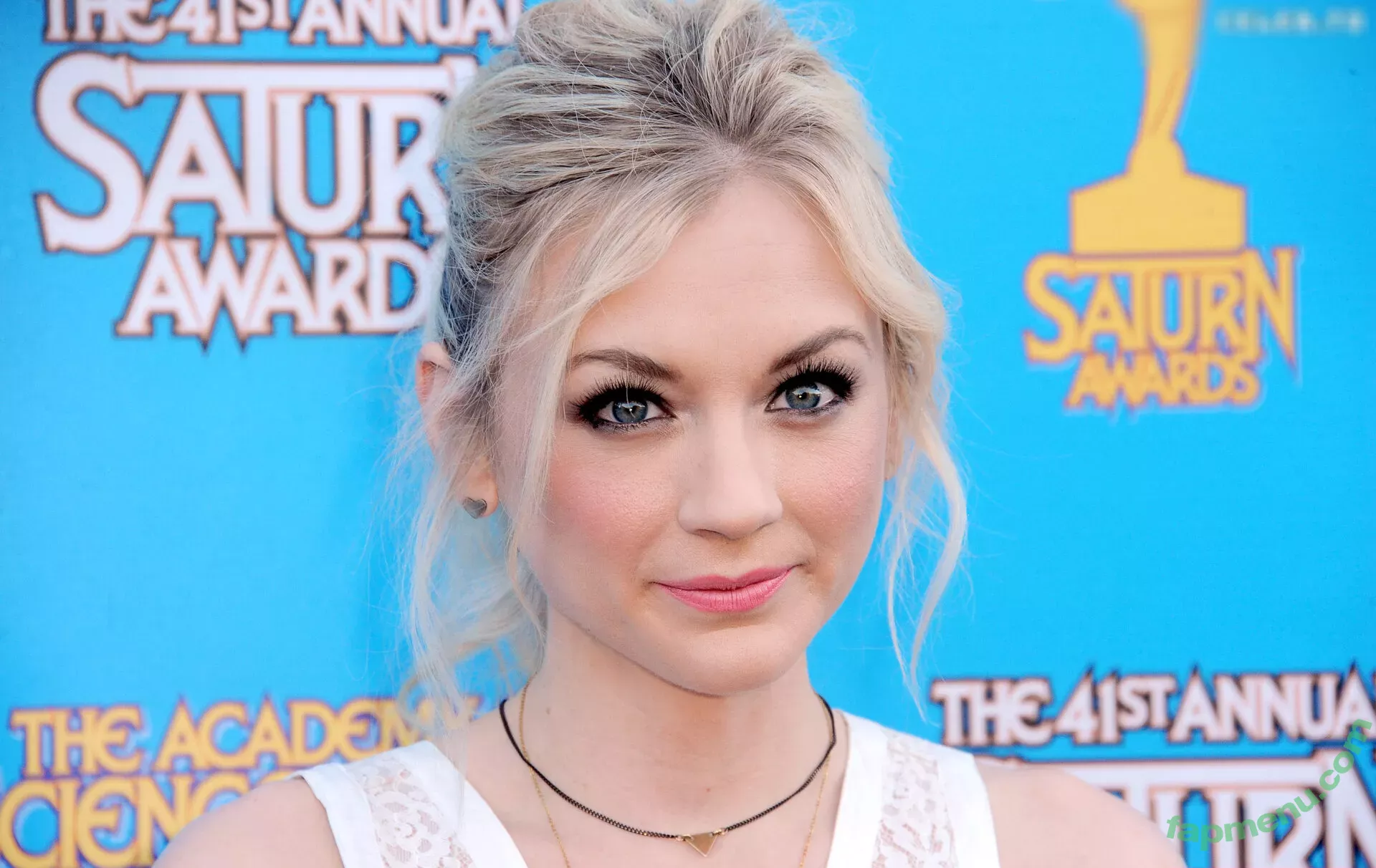 Emily Kinney nude photo #0097 (emmykinney)