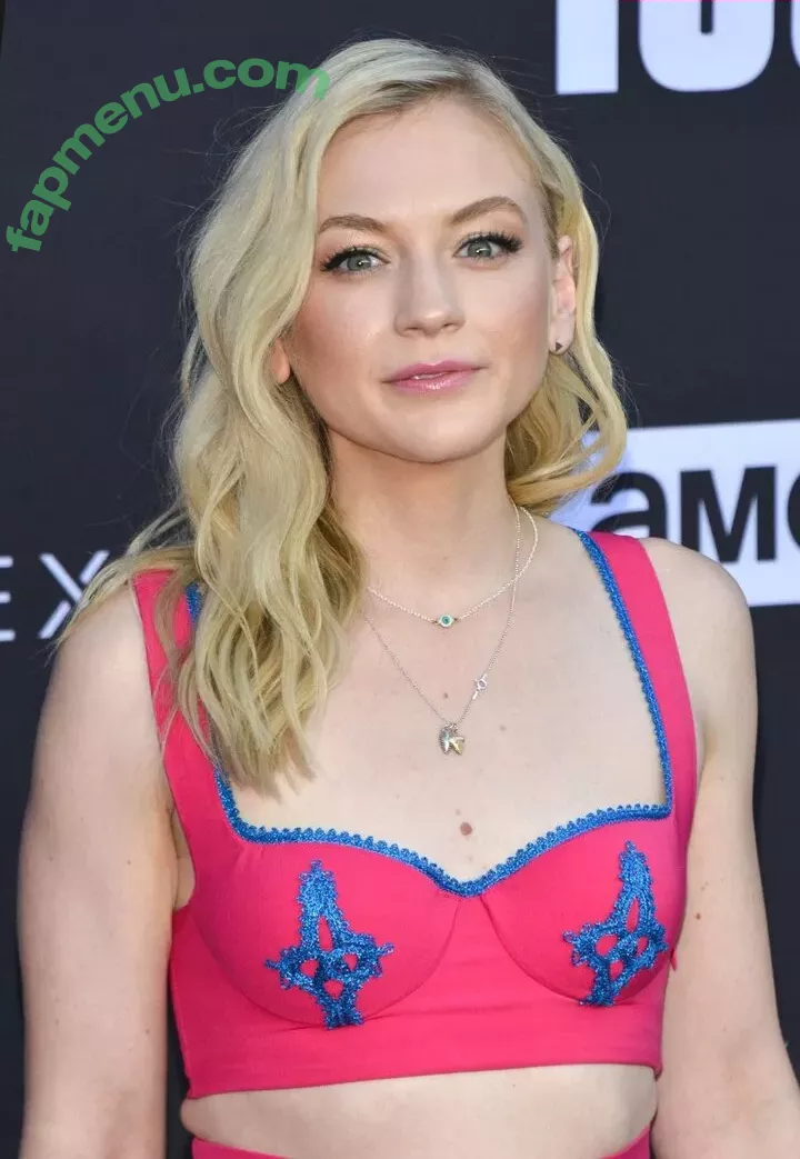 Emily Kinney nude photo #0115 (emmykinney)