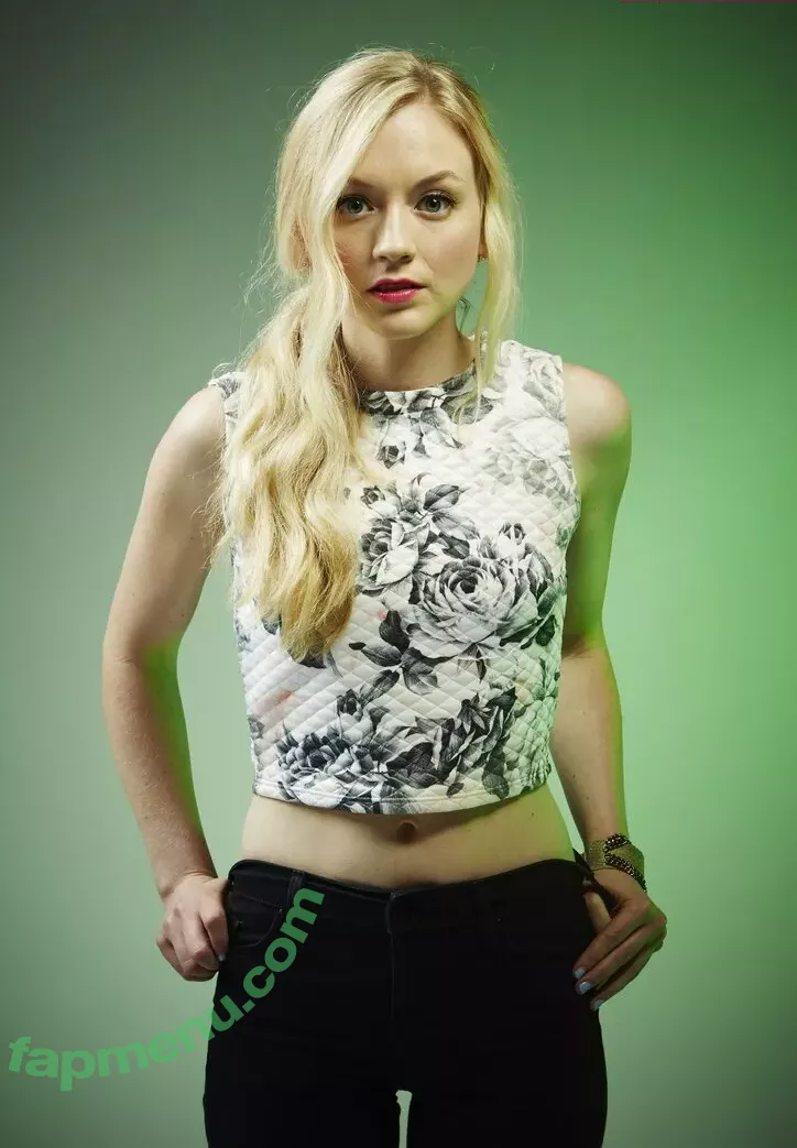 Emily Kinney nude photo #0136 (emmykinney)