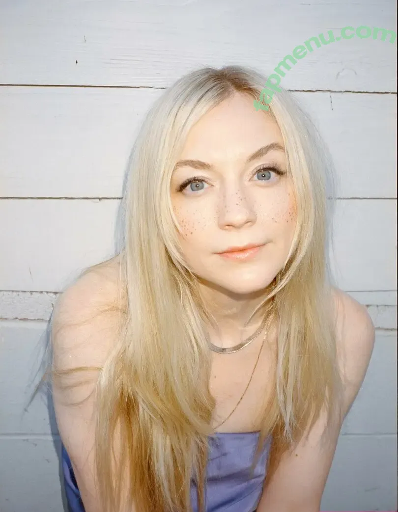 Emily Kinney nude photo #0221 (emmykinney)