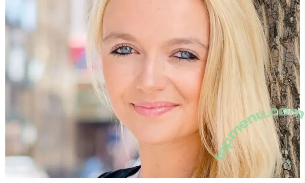 Emily Knight nude photo #0020 (emily_knight.tv / emilyknighttv)