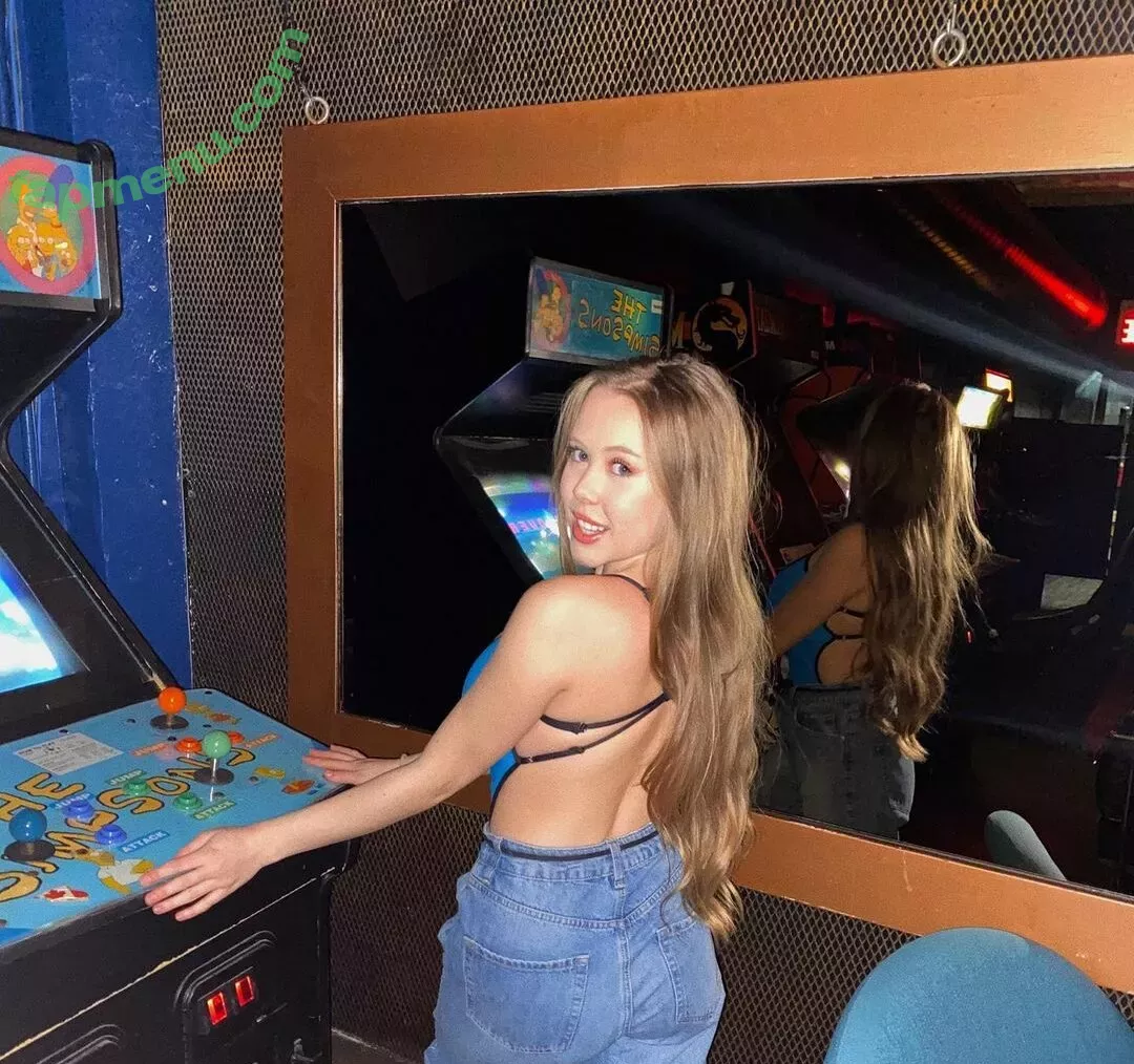 Emily Kyte nude photo #0029 (3mkyt3 / emily_kyte)