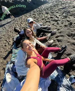 Emily Landon / emilyylandon nude photo #0020