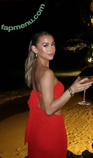 Emily Landon / emilyylandon nude photo #0086