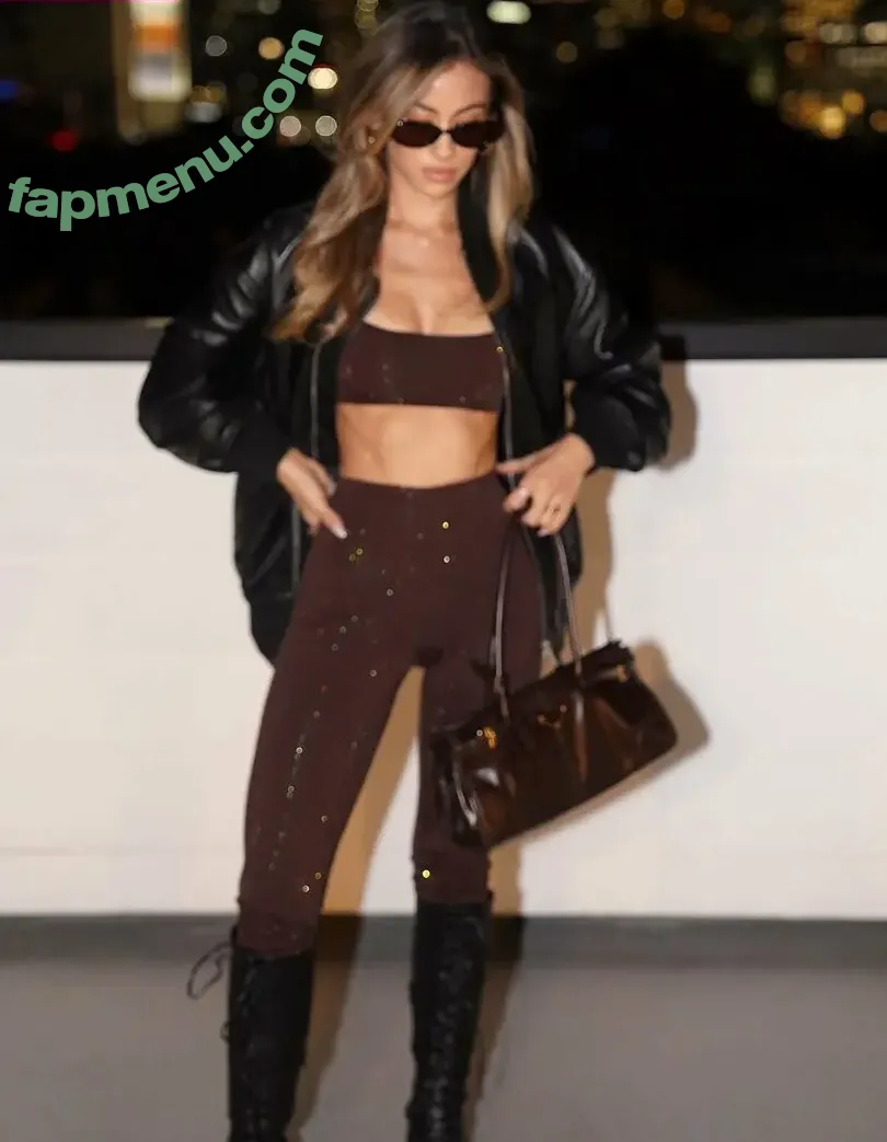 Emily Landon nude photo #0010 (emilyylandon)