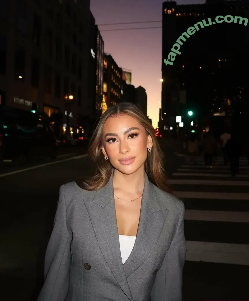 Emily Landon nude photo #0028 (emilyylandon)