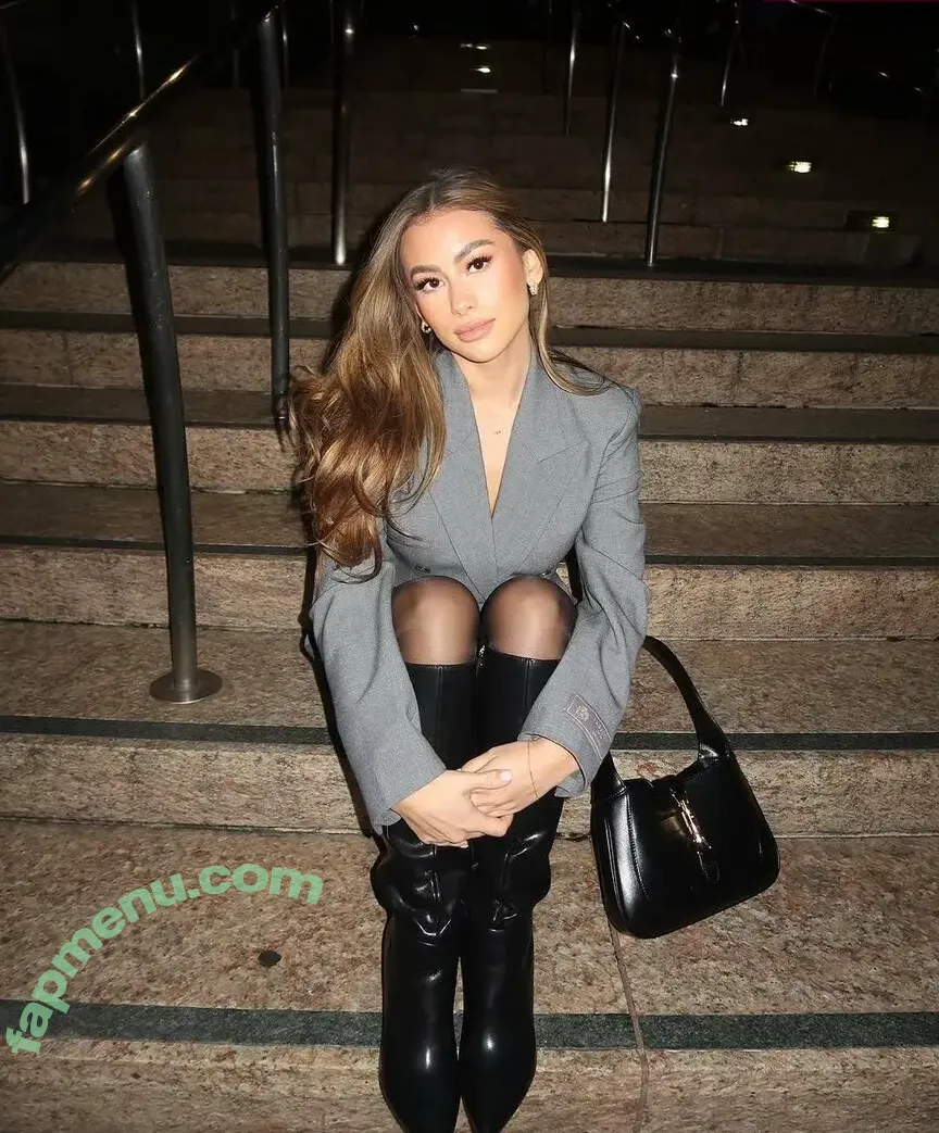 Emily Landon nude photo #0042 (emilyylandon)