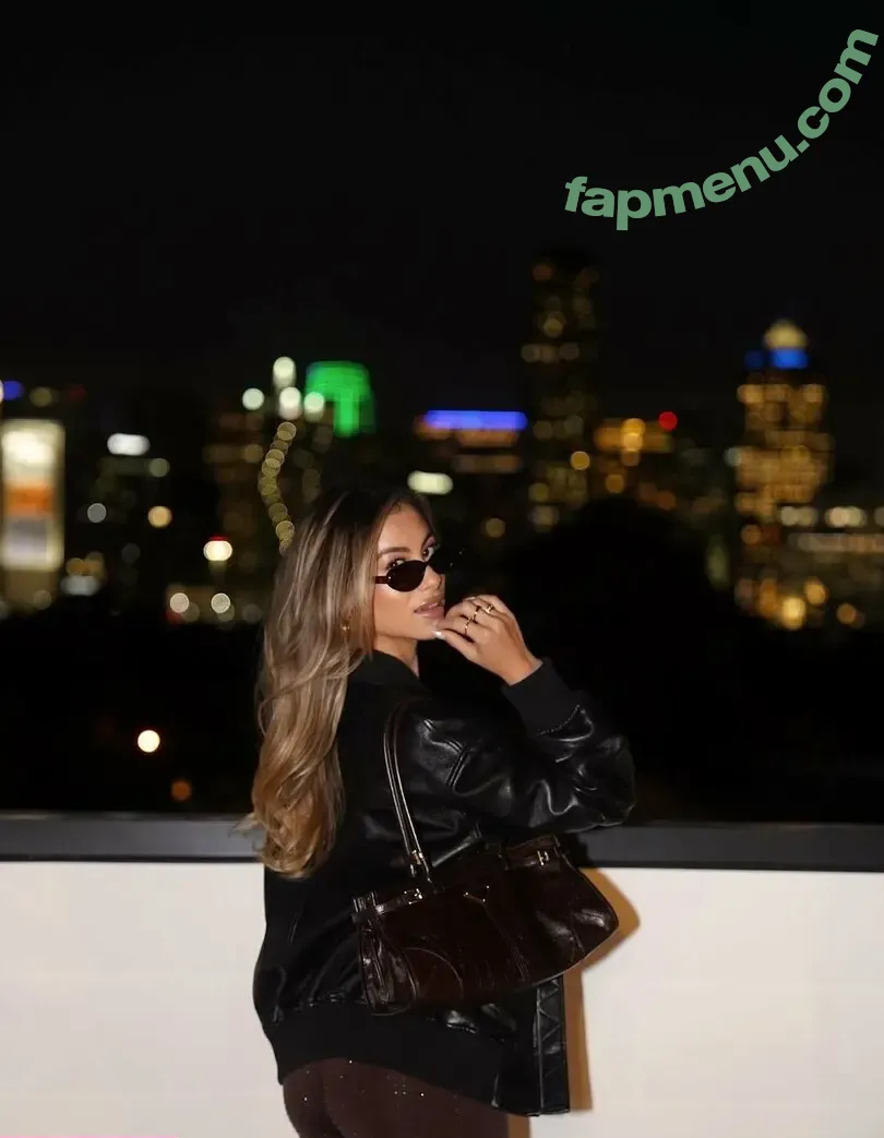 Emily Landon nude photo #0049 (emilyylandon)