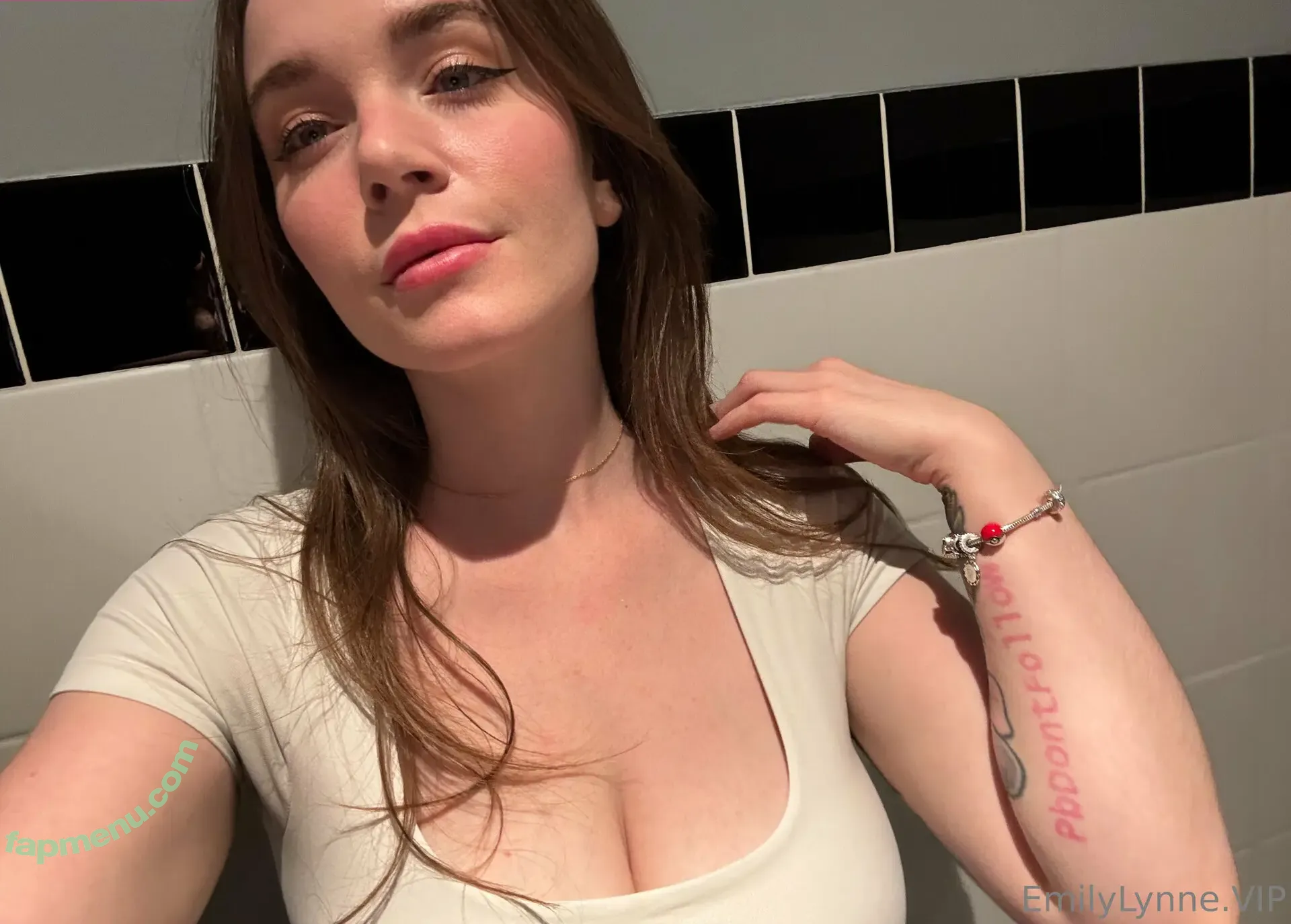 Emily Lynne nude photo #3535 (MyFreeCams / theemilylynne / themilylynne)