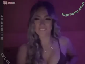 Emily._.mhl nude photo #0041