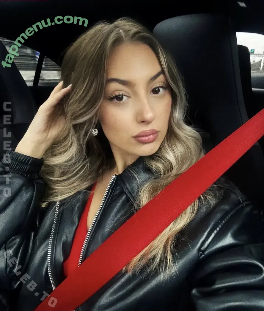 Emily._.mhl nude photo #0042 (Emily._.mhl)