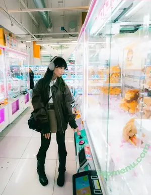 Emily Miko / emi.miko / moonmiko nude photo #0018