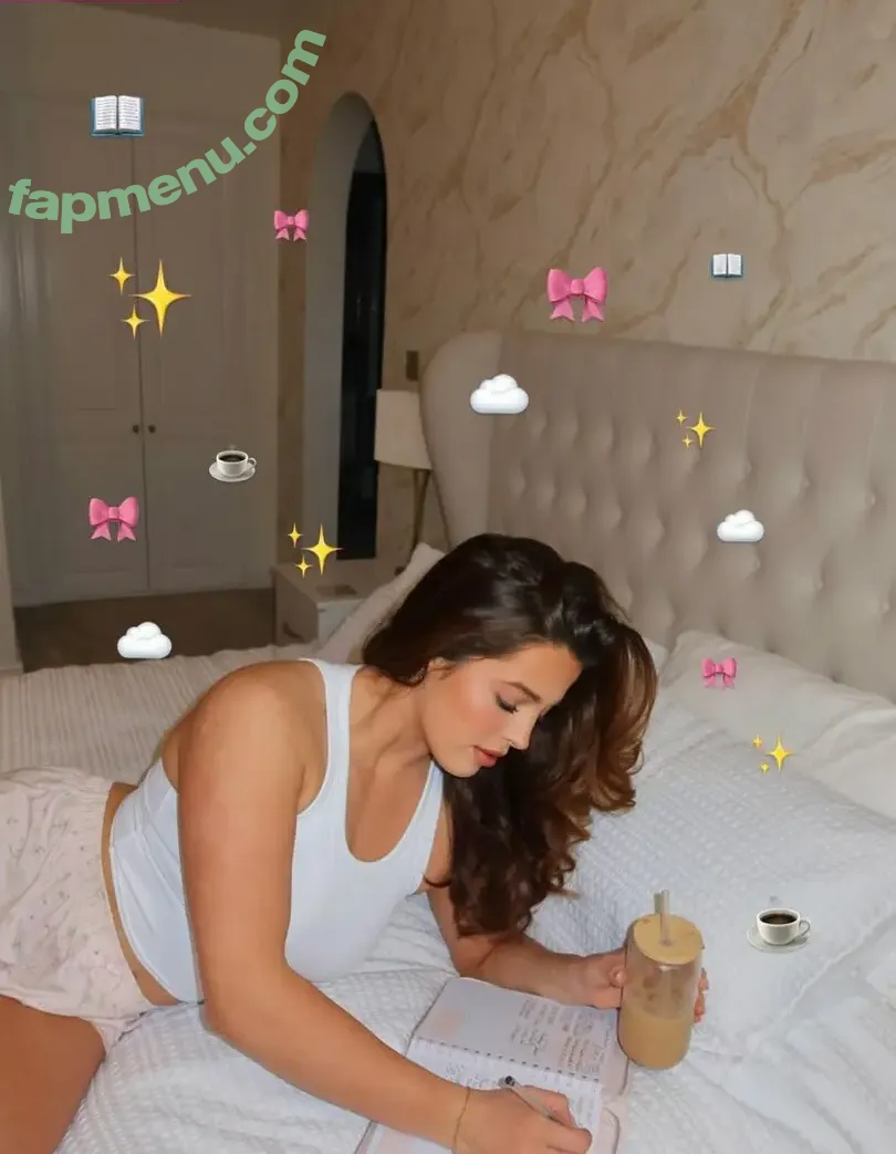 Emily Monks nude photo #0043 (EmilyMonks / emily_monks / emilymonks1)