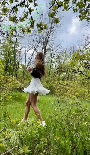 emily_murr / emily.murr nude photo #0050