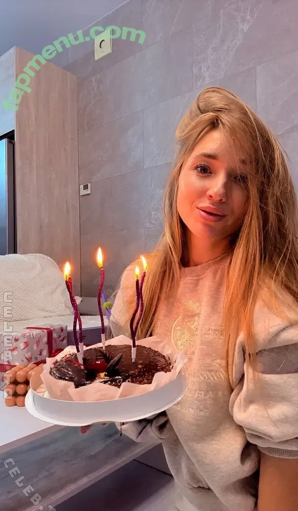 emily_murr nude photo #0095 (emily.murr)