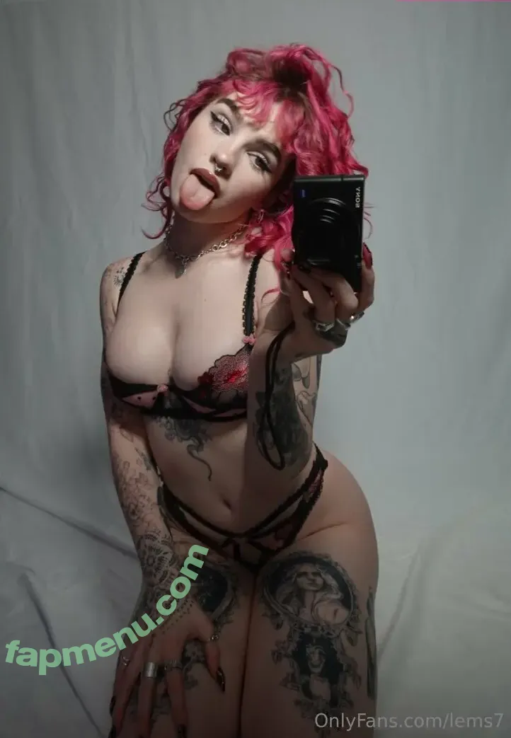 Emily Oram nude photo #0009 (_emilyoram / _lems7 / lems7)