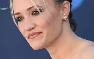 Emily Osment / emilyosment / laurenx687 nude photo #0634