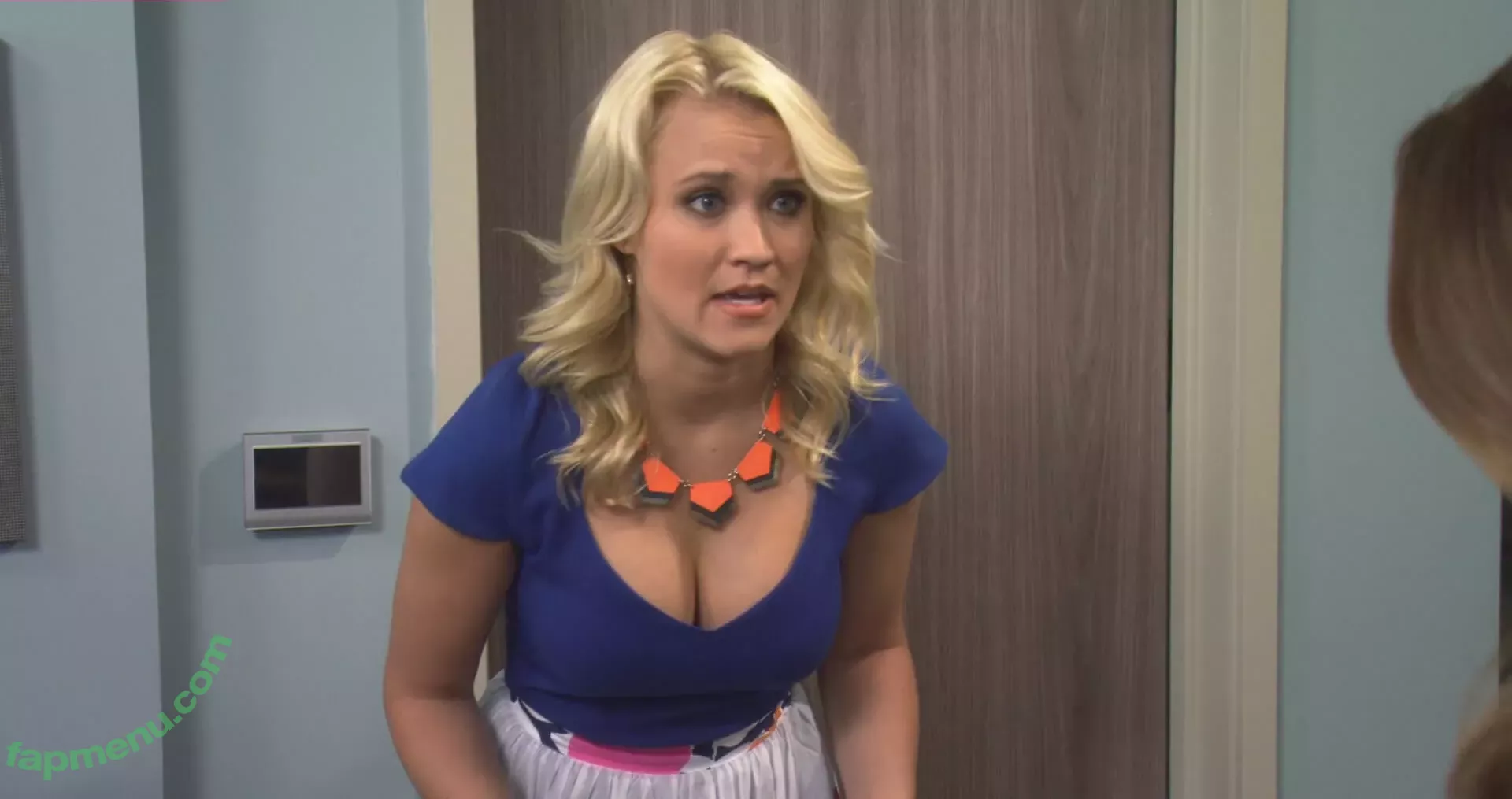 Emily Osment nude photo #0184 (emilyosment / laurenx687)