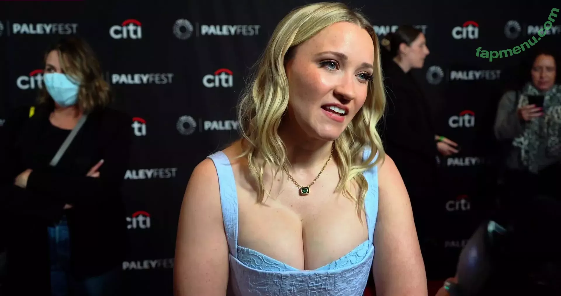 Emily Osment nude photo #0445 (emilyosment / laurenx687)